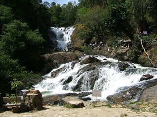 Вьетнам. Водопад Datanla (фото)