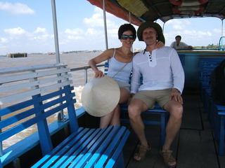 Это мы на моторной лодке (река Меконг) (фото)