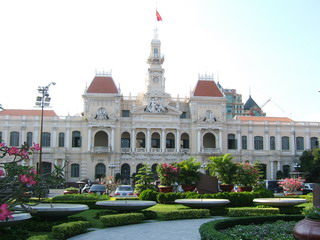 Вьетнам, Сайгон (Хошимин). Здание горсовета. Построено французскими колониальными властями (фото)