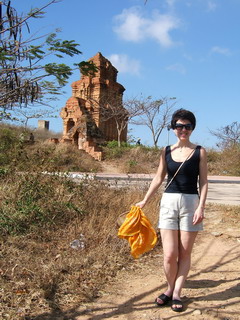 Вьетнам, Фантьет. Чамские башни (фото)